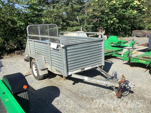  Centreville Andre anhængere