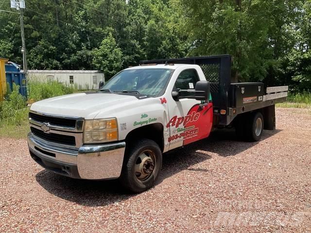 Chevrolet 3500 Lastbil med lad/Flatbed