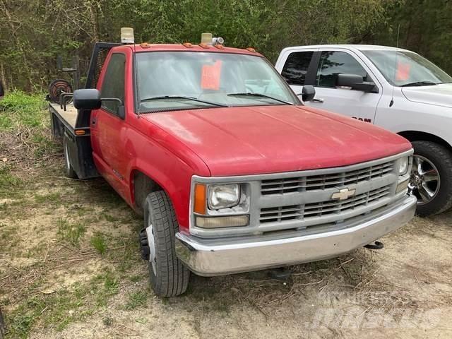 Chevrolet 3500 Lastbil med lad/Flatbed