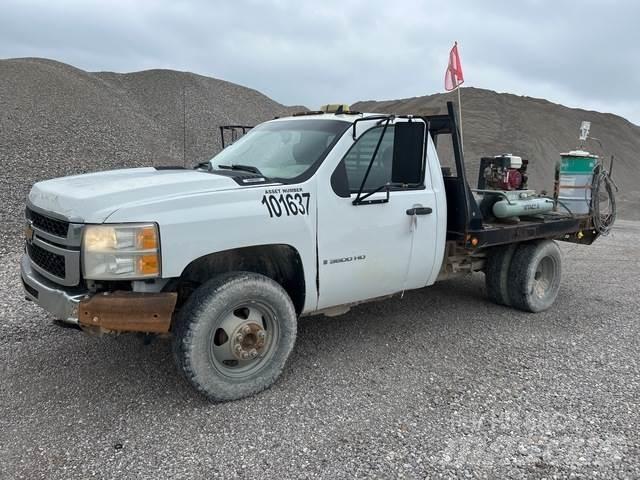 Chevrolet 3500 Lastbil med lad/Flatbed