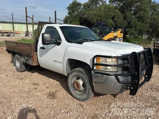 Chevrolet 3500 Lastbil med lad/Flatbed