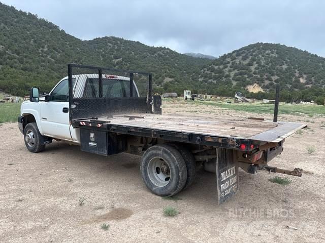 Chevrolet 3500 Lastbil med lad/Flatbed