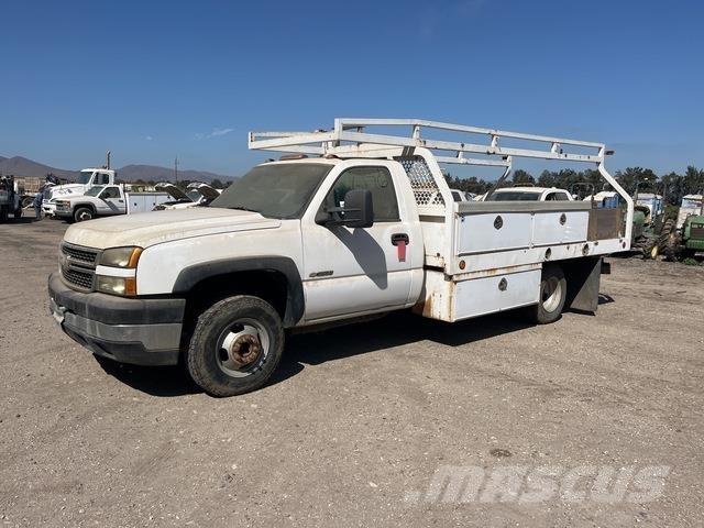 Chevrolet 3500 Lastbil med lad/Flatbed