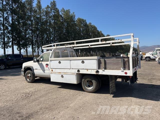 Chevrolet 3500 Lastbil med lad/Flatbed