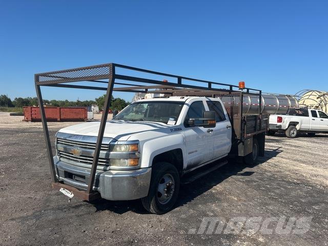 Chevrolet 3500 Lastbil med lad/Flatbed