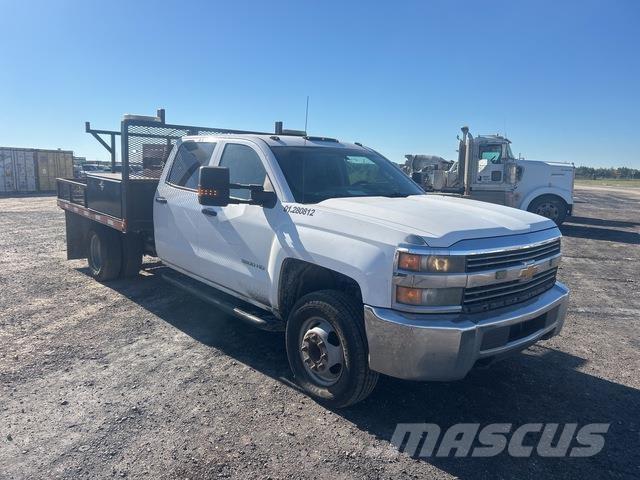 Chevrolet 3500 Lastbil med lad/Flatbed