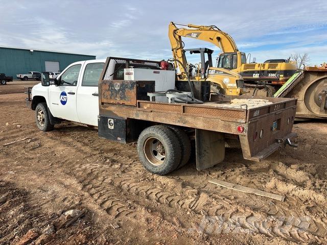 Chevrolet 3500 Lastbil med lad/Flatbed