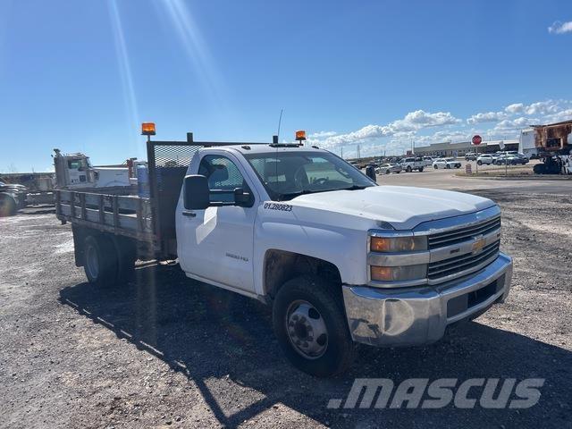 Chevrolet 3500 Lastbil med lad/Flatbed