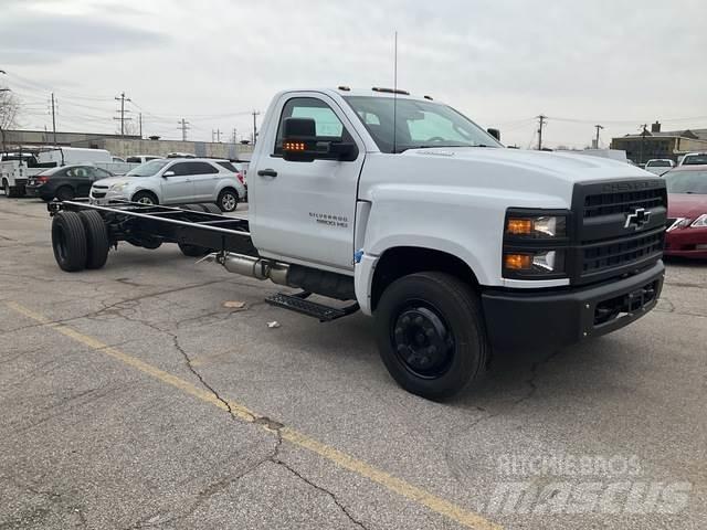 Chevrolet 6500 Kabiner og interiør