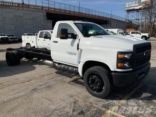 Chevrolet 6500 Kabiner og interiør