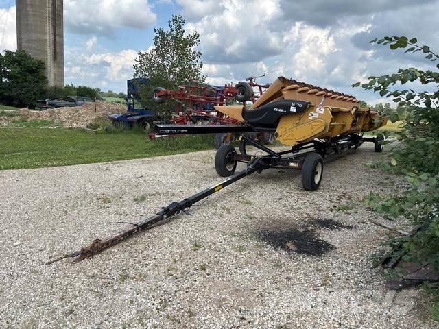 CLAAS 1230 Hoveder til mejetærskere