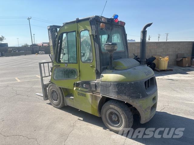 Clark C40D Gaffeltrucks - andre