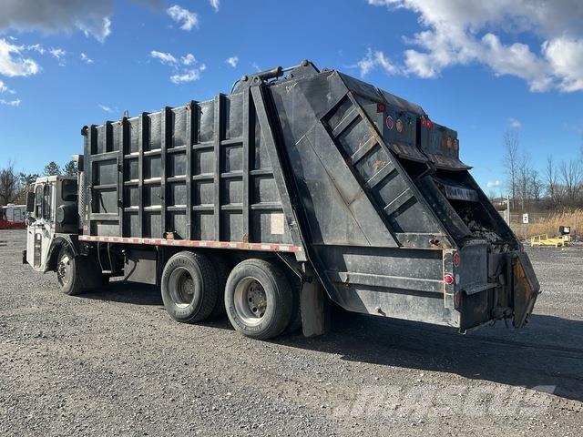  Crane Carrier Renovationslastbiler