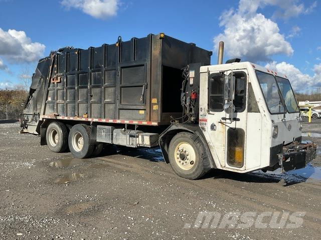  Crane Carrier Renovationslastbiler