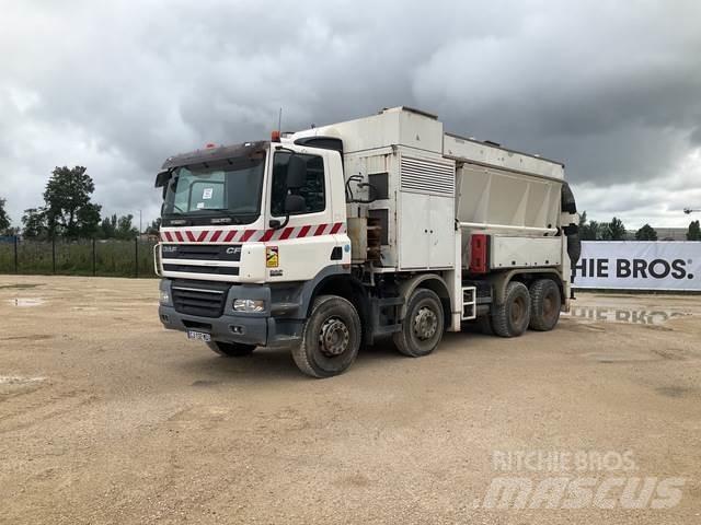 DAF CF85.460 Gravemaskiner på larvebånd