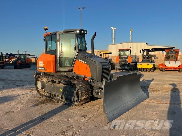 Develon DD100 Bulldozer på larvebånd