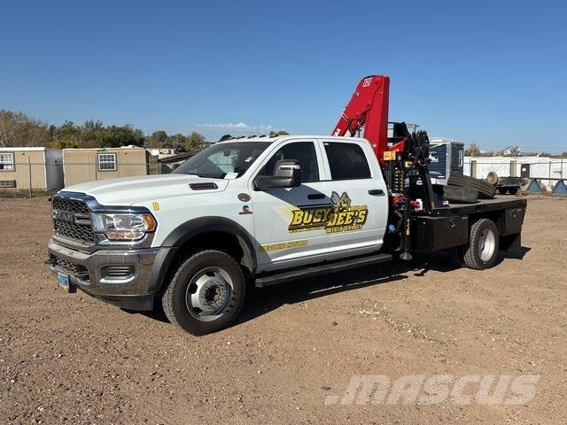 Dodge 5500 Lastbil med kran