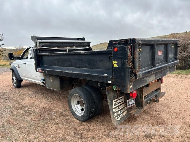 Dodge Ram 5500 Lastbiler med tip