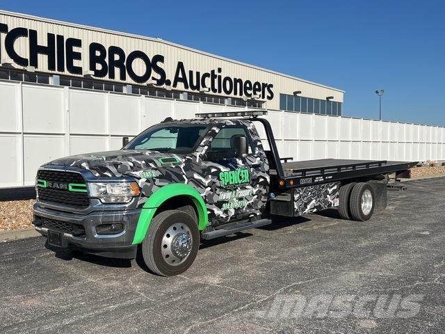 Dodge Ram 5500 Skip loader