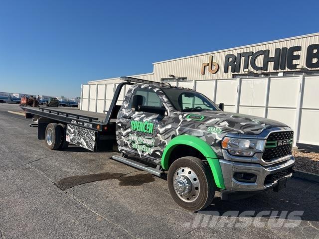 Dodge Ram 5500 Skip loader