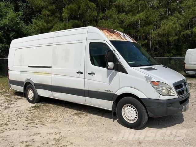 Dodge Sprinter Varevogne