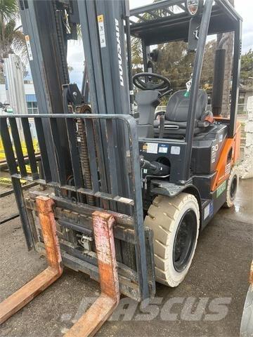 Doosan D30S7 Gaffeltrucks - andre