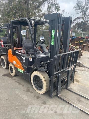 Doosan D30S7 Gaffeltrucks - andre