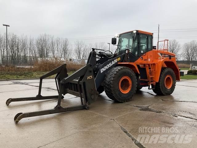 Doosan DL300-5 Læssemaskiner på hjul