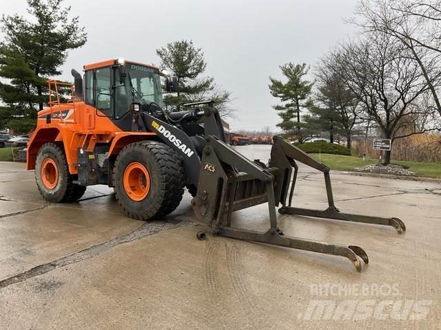 Doosan DL300-5 Læssemaskiner på hjul