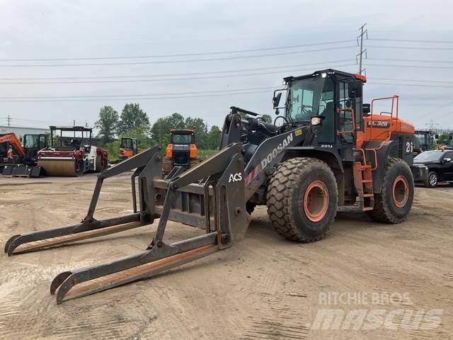 Doosan DL320-7 Læssemaskiner på hjul