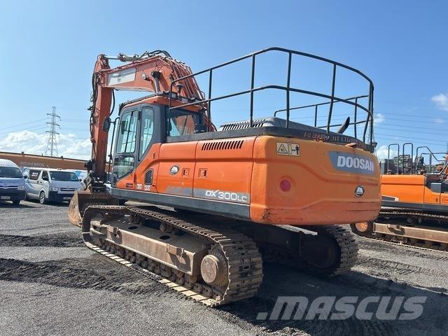 Doosan DX300LC Gravemaskiner på larvebånd