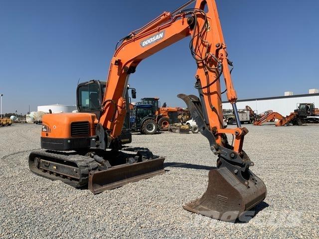 Doosan DX85R-3 Gravemaskiner på larvebånd