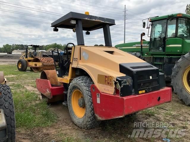 Dynapac CA152 Enkelt tromle