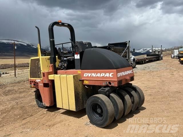 Dynapac CP142 Tromle med luftdæk