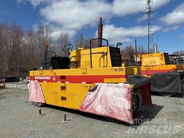 Dynapac CP221 Tromle med luftdæk