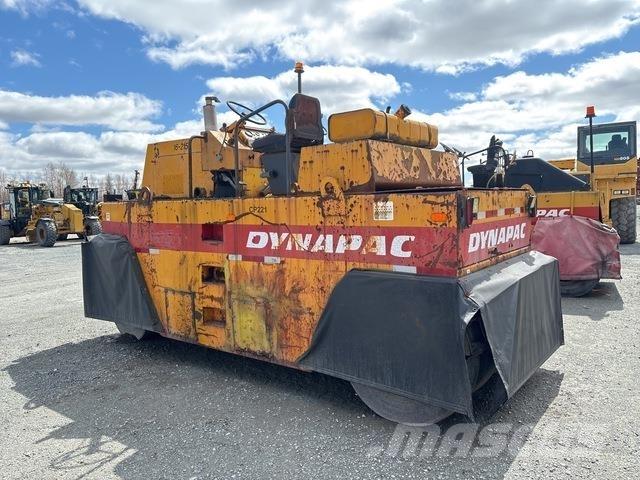 Dynapac CP221 Tromle med luftdæk