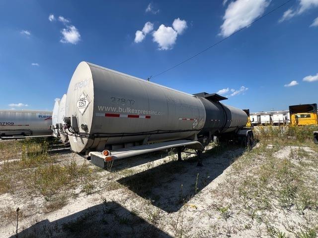 Etnyre  Transportmidler til materiel