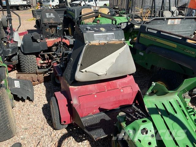 Exmark  Plæneluftere og river