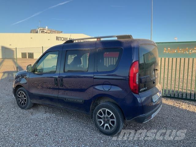 Fiat Doblo Biler