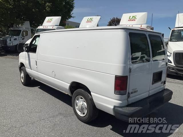 Ford E-150 Varevogne
