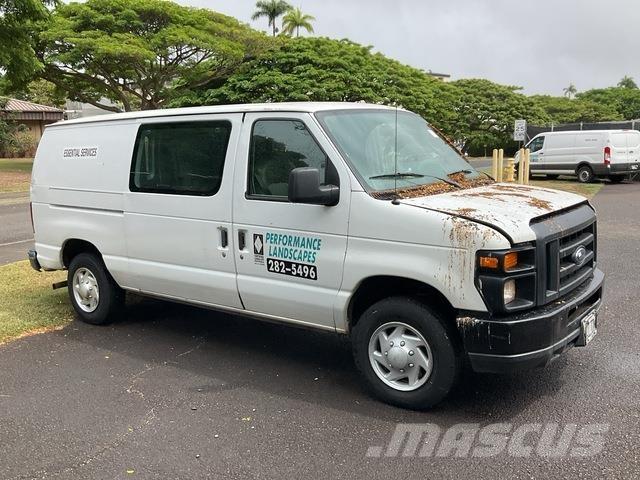 Ford E-150 Varevogne