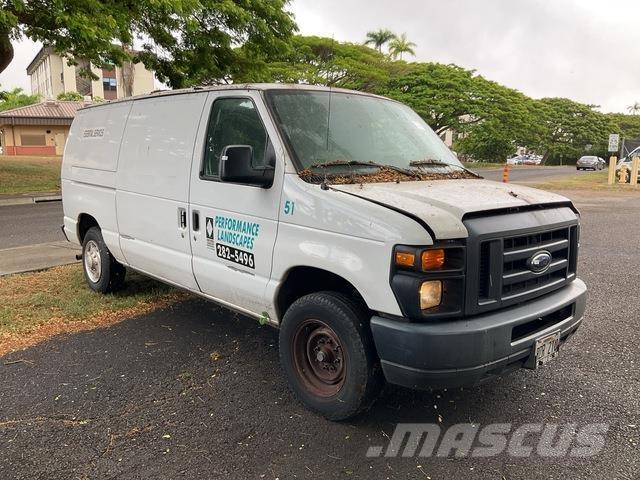 Ford E-150 Varevogne