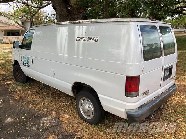Ford E-150 Varevogne