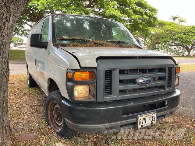 Ford E-150 Varevogne