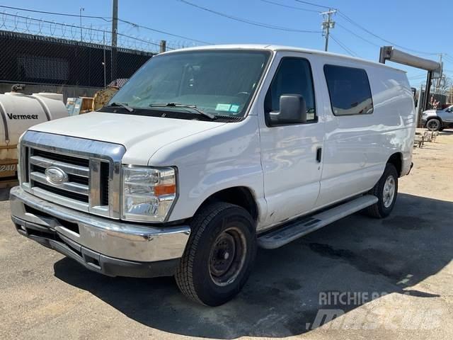Ford E-250 Varevogne