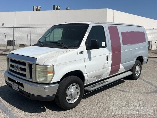 Ford E-250 Varevogne