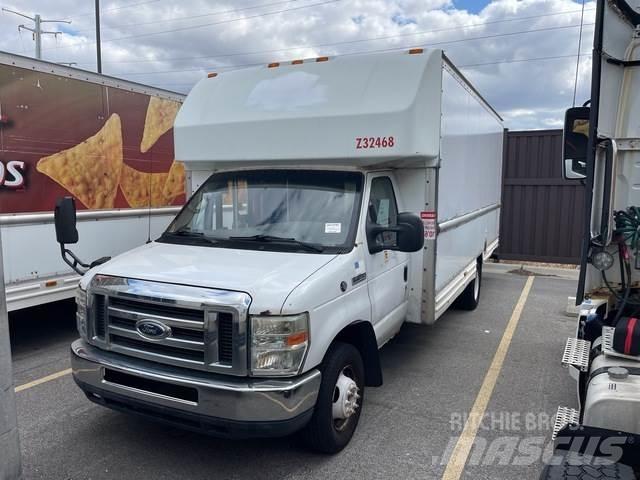 Ford E-350 Varevogne