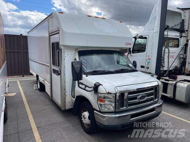 Ford E-350 Varevogne