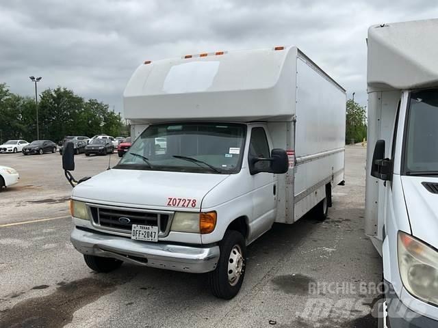 Ford E-350 Varevogne