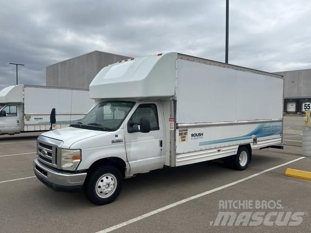 Ford E-350 Fast kasse